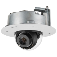 Встраиваемая купольная IP камера с моторизированным зум-объективом и ИК подсветкой