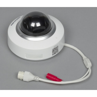 Купольная IP-камера поворотная (снята с производства) DS-2DE2202-DE3