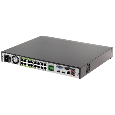 16-канальный IP видеорегистратор с POE коммутатором DHI-NVR5216-16P-I/L