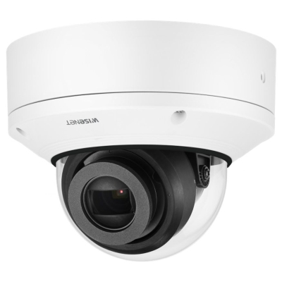 Купольная IP камера с моторизированным зум-объективом