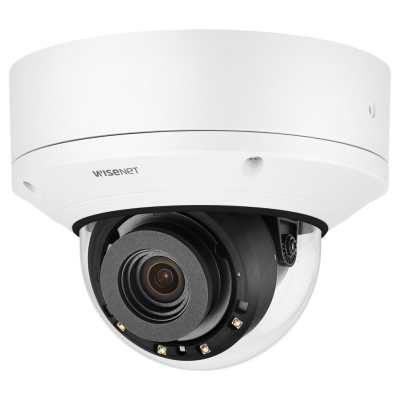 Купольная IP камера с моторизированным объективом, ИК подсветкой и PoE удлинителем