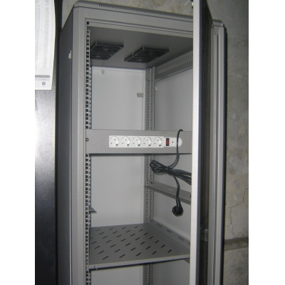 Шкаф телекоммуникационный 19" 21U TE 6621.900 (1140)